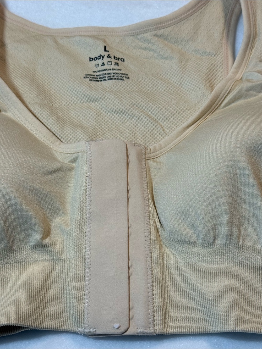New Body & Bra Supportive Front Closure Bra. Beige. Size Large - Picture 4 of 12